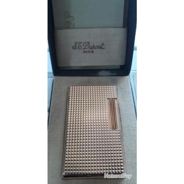 Grand luxe briquet Dupont plaqu� or full set parfait �tat.