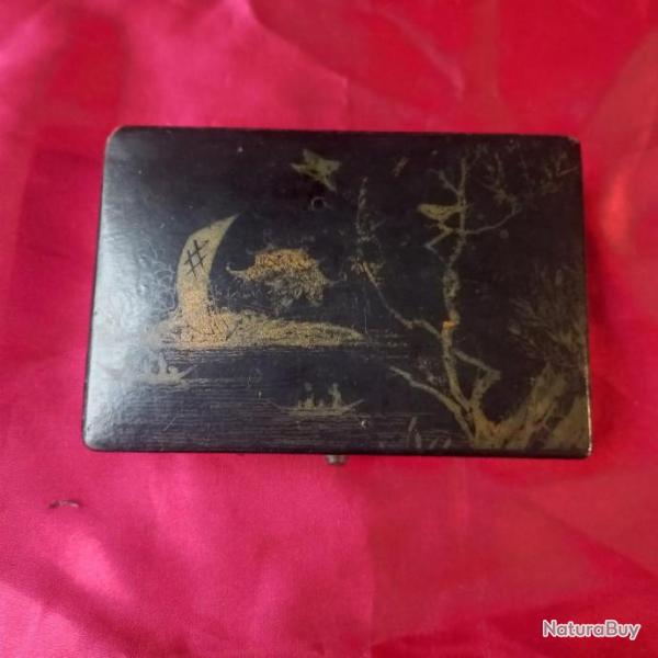 Ancienne bo�te en bois laqu� � d�cor asiatique   19�me    Napol�on III