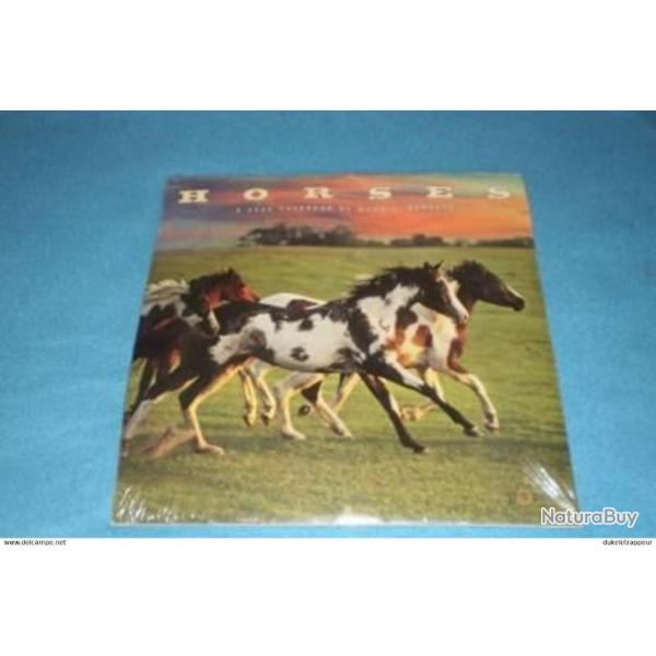 Calendrier chevaux NEUF sous blister pour l'ann�e 2006 ! Collection !
