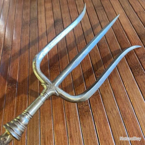 BEAU FER DE LANCE TRIDENT XOA ASIE 19 �ME