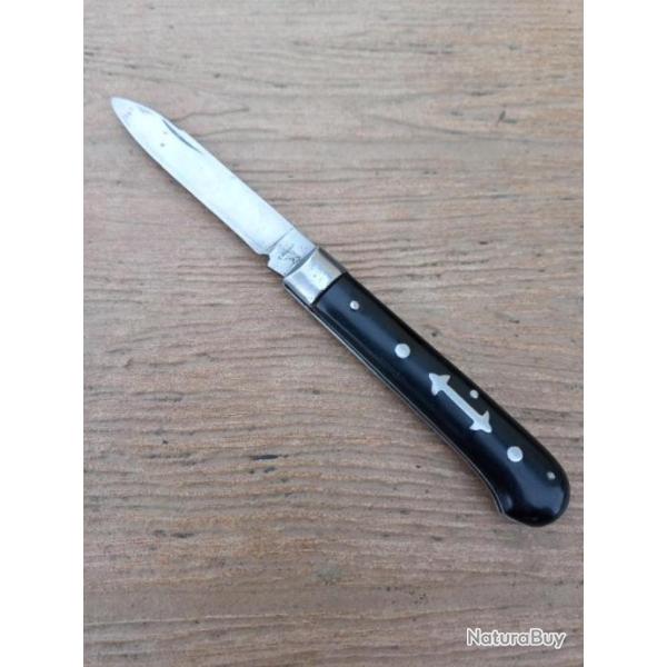 ANCIEN  COUTEAU  PLIANT  :  " IPAYA  IBI  "  .  FABRICATION ESPAGNE  .  PROPRE ET  COMPLET  .