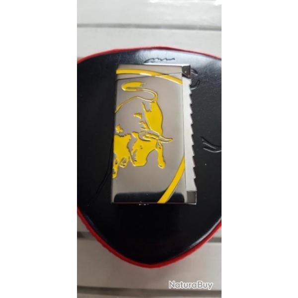 Magnifique briquet  prestige Lamborghini full set.  neuf