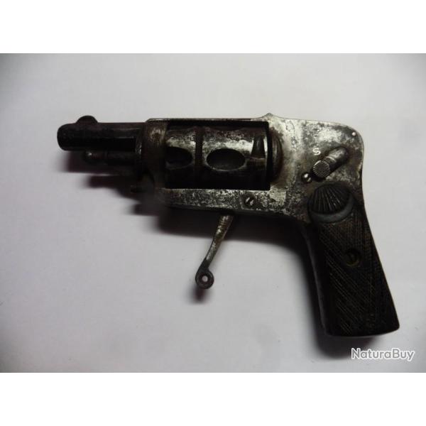 Rvolver Vlodog HAMMERLESS cal 6mm