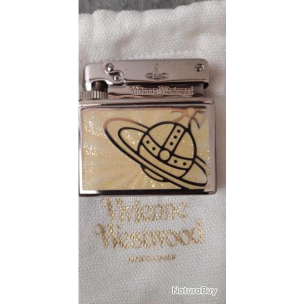 Tr�s beau briquet Vivienne Westwood neuf