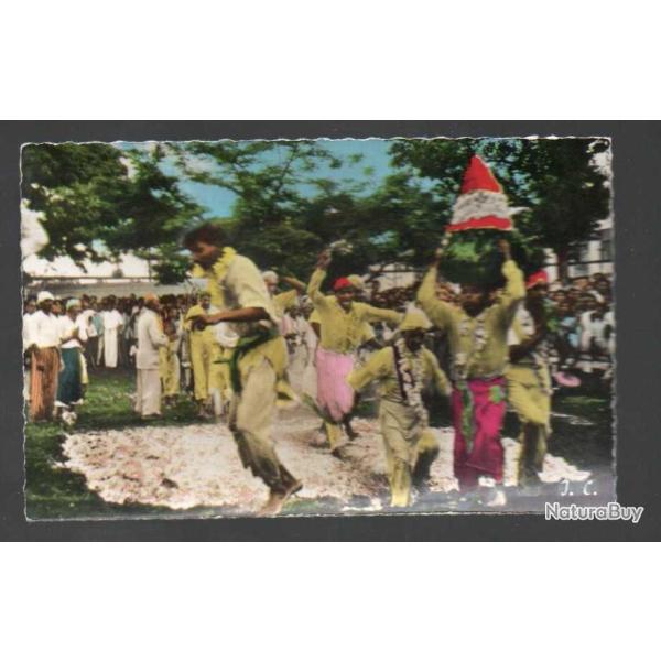 la runion marche dans le feu des malabares  cpsm carte postale semi-moderne
