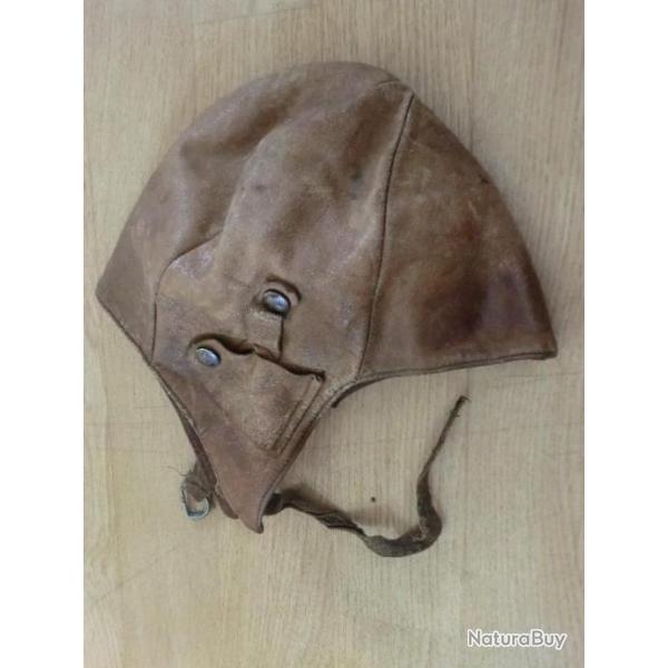 bonnet serre tete  WW1 / WW2   a definir