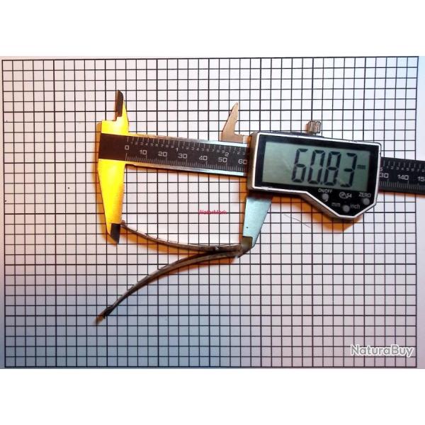 Ressort de  platine � ou autres    Longueur   77.88 R....308... (Livr� par Happy post 11�)