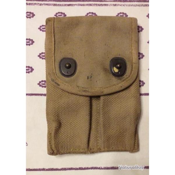 UN PORTE CHARGEURS EN TOILE POUR MODELE 1911 DE 1918