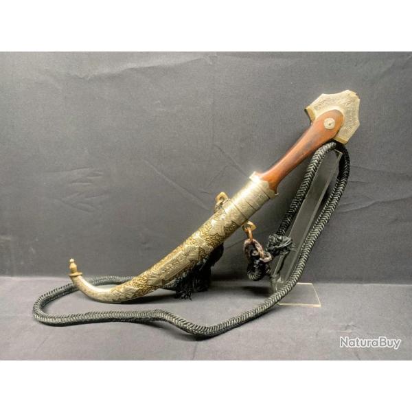 BEAU COUTEAU KOUMMYA DU MAGHREB, TOUT EN LAITON MASSIFET ARGENT, TOP LAME TRES ETONNANTE.