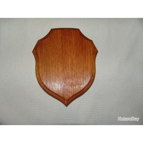 cusson socle plaque mdaillon neuf en chne massif pour tte de chevreuil ou autre 22 cmx18 cm