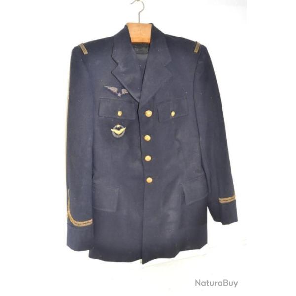 Uniforme de sortie pilote Arme de l'Air Franaise annes 1950. France Algrie. Veste pantalon
