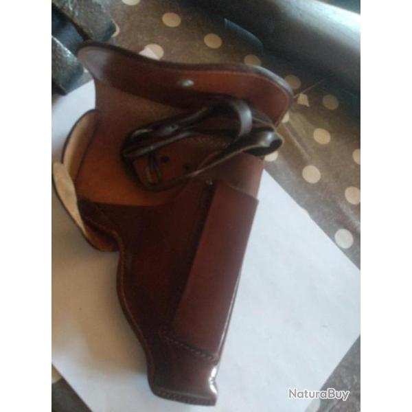 Holster allemand ou Russe  dfinir