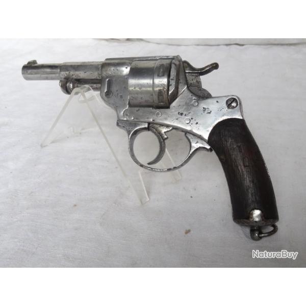 324) lot ,  r�volver mod�le 1873 , petit prix