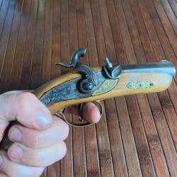 DERRINGER PHILADELPHIA CALIBRE 45