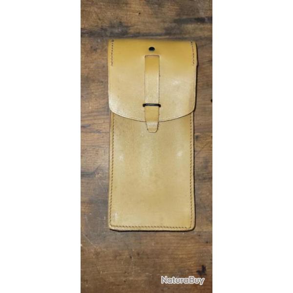 Trousse pm mat 49 cuir dat� 62 neuf