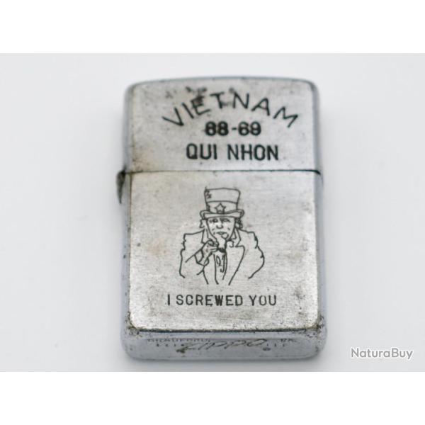 Zippo original de 1968 grav�  Qui Nhon 68-69  US Vietnam reference 77     box 317