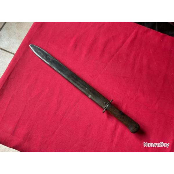 poignard de tranchee sur la base d'une ba�onnette de pionnier suisse, pas de prix de r�serve