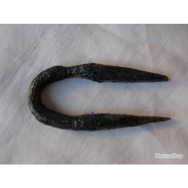 WW1 FRANCE CURIOSIT ATTACHE EN U TYPE " CAVALIER " PROVENANCE ANCIEN TERRAIN ZONE DE COMBATS WW1