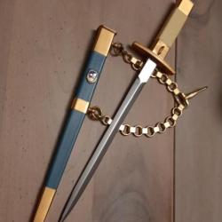 Tr&egrave;s belle et rare dague de pilote de chasse alg&eacute;rien avec encore plus rare b&eacute;li&egrave;re d'origine.