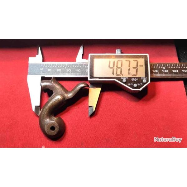 Chien    de luxe Mod.  broches. Gauche 60 ...