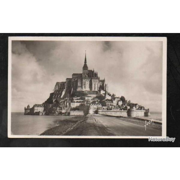 le mont saint michel l'arrive carte postale