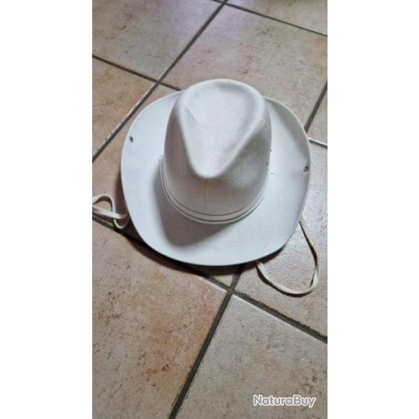 Chapeau camarguais coton beige et imperm�alable taille 58