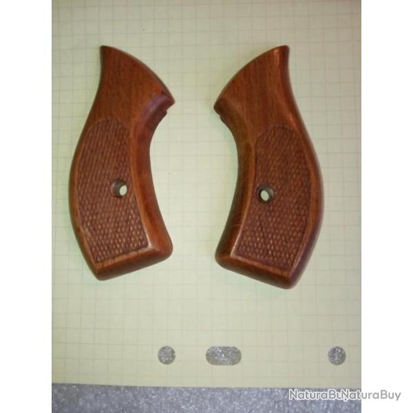 Petite Poigne revolver bois