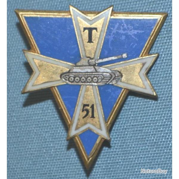 51 B.T, 1 D.B, dos guilloch, 1 bolro Drago