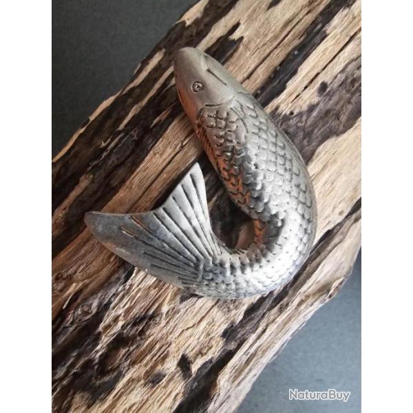 pendentif poisson 6 x 4.5  cm argent� idee cadeau