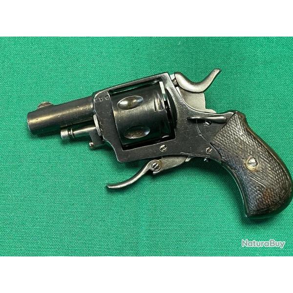 REVOLVER  BULL - DOG  EN  CALIBRE 320 AVEC S�CURIT�  19 �ME N� VI