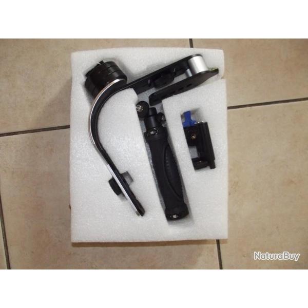 LIQUIDATION Stabilisateur professionnel � contrepoids r�glable GoPro ou autres prise vues video NEUF