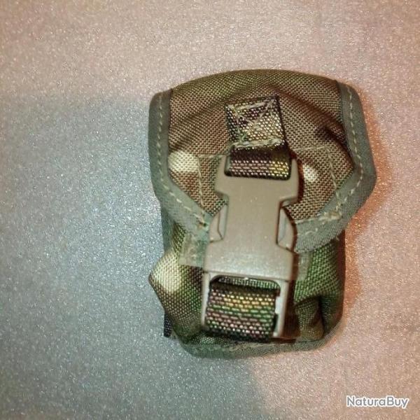 Pochette grenade Molle arme britannique.