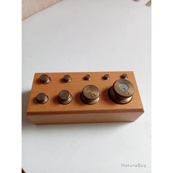 poids ancien de 10grs a 100grs