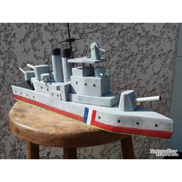 Navire de Guerre ww2 Marine Nationale bateau en bois folk Art Arm�e