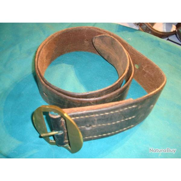 GROS CEINTURON CUIR BOUCLE LAITON