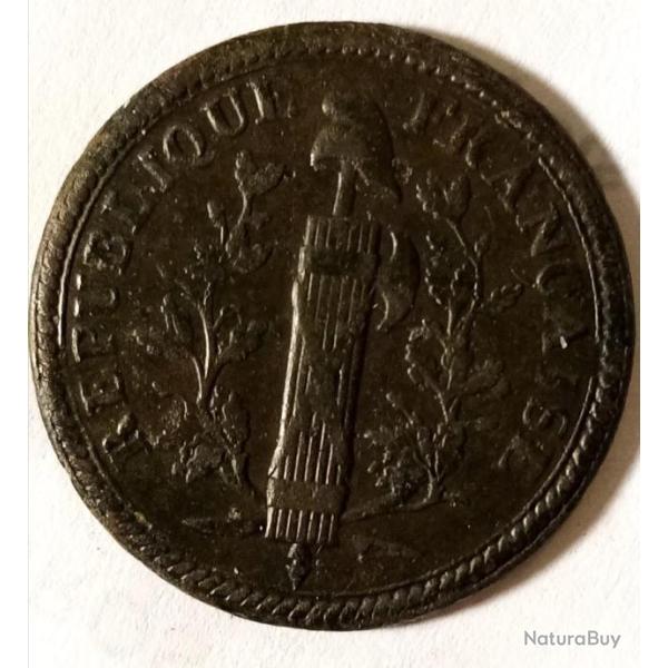 Bouton militaire, arm�e de terre, troupes � pieds infanterie l�g�re 1791-1803 diam�tre 26mm