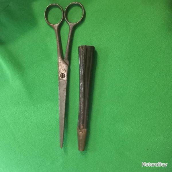 Ancienne paire de ciseaux PRADEL en acier   pour coiffure ou couture ...