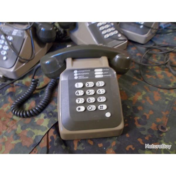 Telephone des ann�es 80    #1