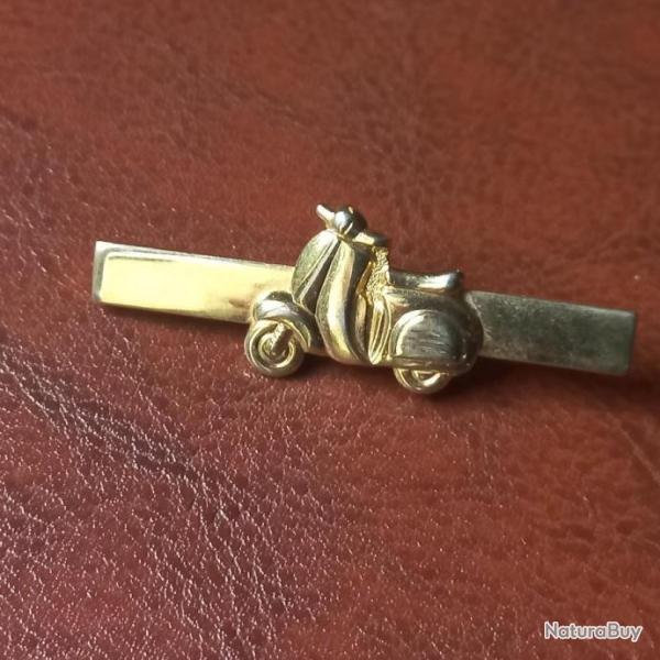 Belle pince � cravate  " VESPA "