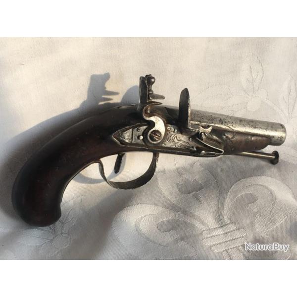 PISTOLET � PIERRE de MANTEAU