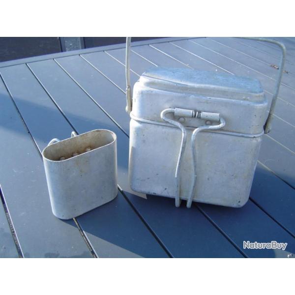 Lot gamelle rglementaire arme franaise ww2 + quart individuel