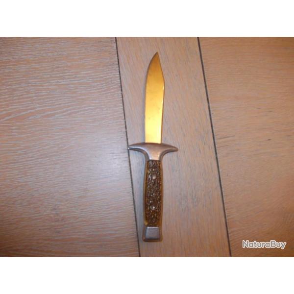 PETIT COUTEAU DE CHASSE