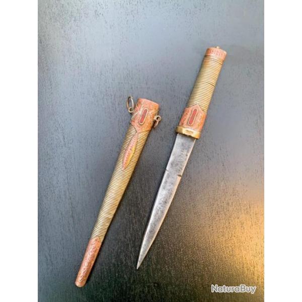 BEAU COUTEAU DU MAROC GENOUI, SECONDE MOITIE DU XX�SIECLE, LAME ROBUSTE, MAGHREB AFRICAIN