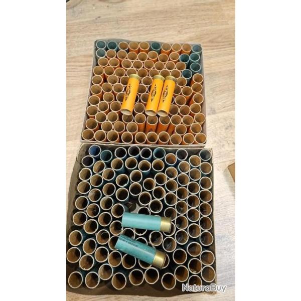 Lot d'anciennes cartouches vides calibre 16