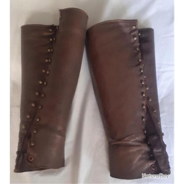 FR259080a Paire jambire Off cavalerie cuir souple