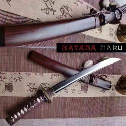 Wakizashi Traditionnel en Acier Tremp&eacute; T10 hamon - Artisanat Samoura&iuml; - Sabre Japonais de Haute Qual