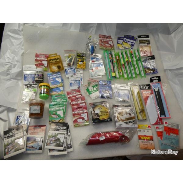 LP24 - Accessoires de p�che en un seul lot
