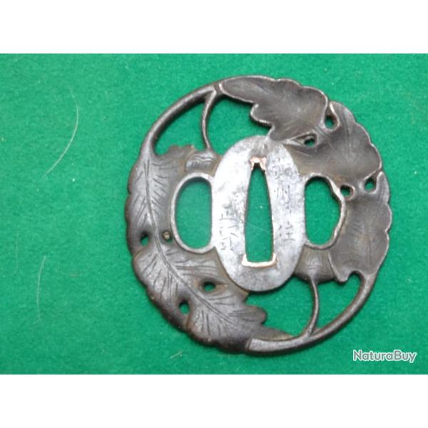 355)  lot tsuba en fer cisel�  = sign� = pour katana , wakis , sabre ,  japonais , �do