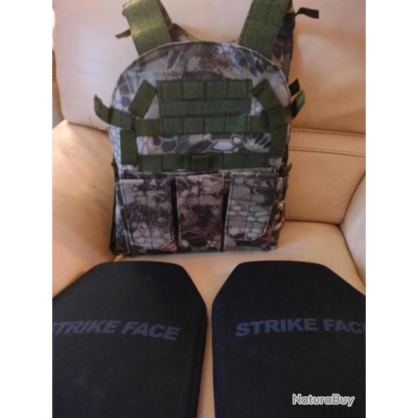 DST24 GILET PORTE PLAQUES MANDRA AVEC 2 PLAQUES BALISTIQUE NIJ 4 STAND ALONE MAI 2024