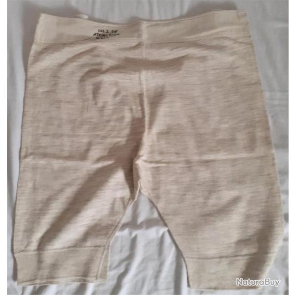 GB363520a Cale�on court (1943)